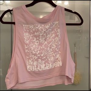Lululemon crop top